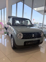 大人気　ラパン即納車のご案内！！